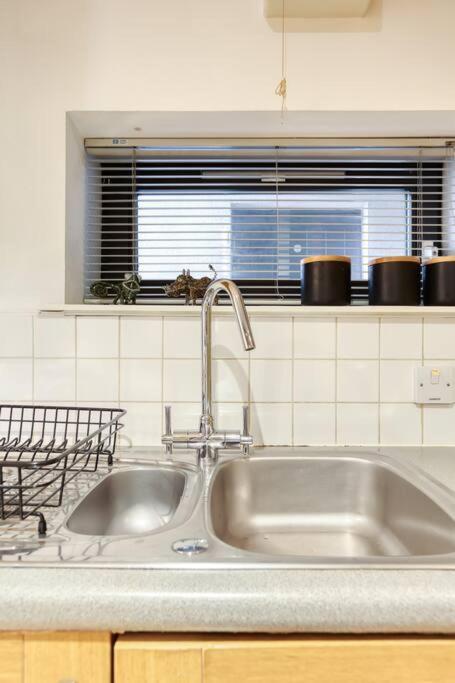 *Amazing Location!*In Heart Of The City. 2Br & Cot Édimbourg Extérieur photo