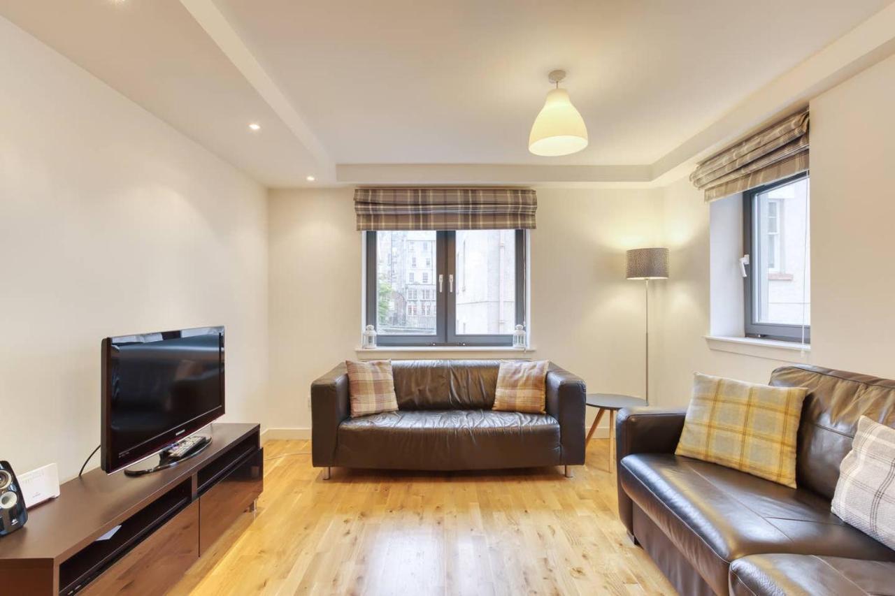 *Amazing Location!*In Heart Of The City. 2Br & Cot Édimbourg Extérieur photo