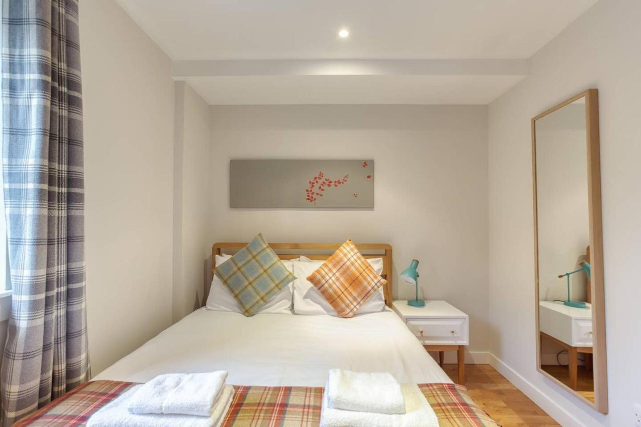*Amazing Location!*In Heart Of The City. 2Br & Cot Édimbourg Extérieur photo